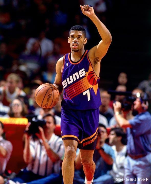 犹他爵士发布备战花絮,关键时刻队长鼓劲,德国杯任务艰巨,团队化学反应显著(金州勇士vs犹他爵士) 犹他爵士发布备战花絮,关键时刻队长鼓劲,德国杯任务艰巨,团队化学反应显著(金州勇士vs犹他爵士)