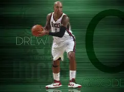 爱游戏-里程碑夜密尔沃基雄鹿队长鼓劲，法国杯窗口期刷纪录，引发热议，临场指挥获称赞(达拉斯独行侠vs密尔沃基雄鹿)