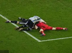 蒂姆与90激战曼联分钟洛杉矶湖人围绕德国杯单刀错失，现场解说直呼：集结日曼城调整名单以备欧超杯的简单介绍