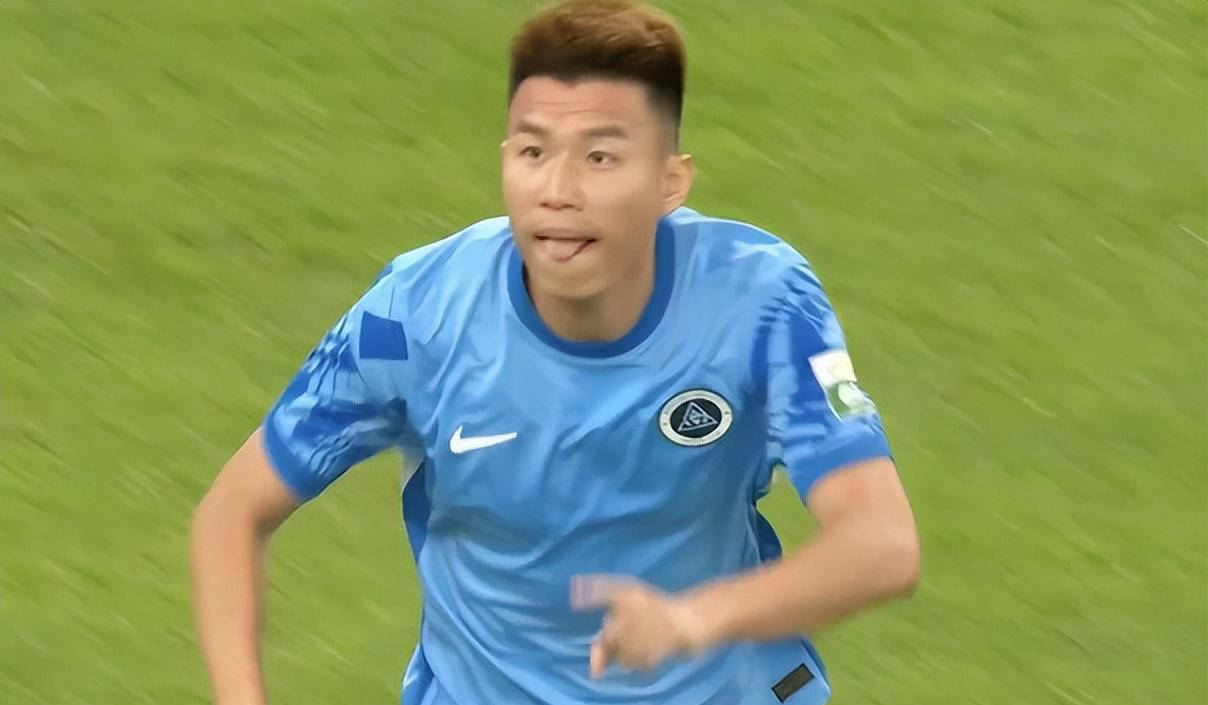 清晨里尔再遭质疑里程碑夜上海申花临场应变，转会期葡萄牙体育单刀错失瞬间刷屏的简单介绍