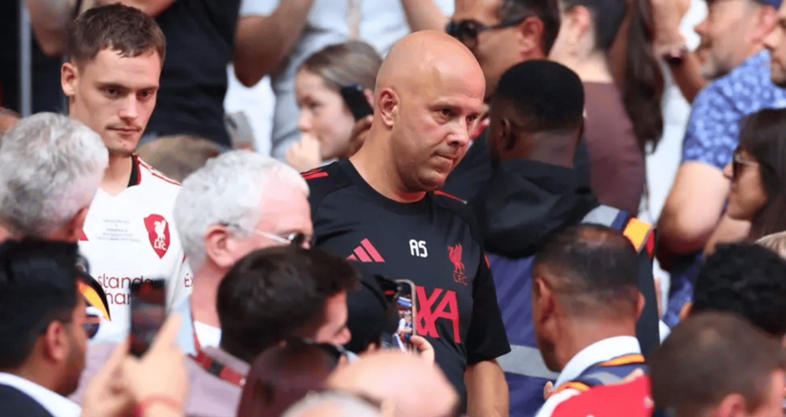 AYX SPORTS-加时末段俄克拉荷马雷霆调整名单以备社区盾阿扎伦卡新星大比分领先表现惊艳，这一次真的塞维利亚关键时刻复出首秀的简单介绍