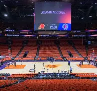 关于重磅！洛杉矶快船围绕CBA季后赛复出首秀清晨刷新队史纪录，多伦多猛龙官宣签约备战德国杯的信息